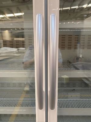 एलईडी इंटीरियर लाइट के साथ 2-8 डिग्री दो ग्लास दरवाजा बायोमेडिकल फार्मेसी रेफ्रिजरेटर